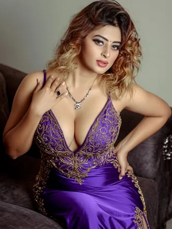 Race Course Rajkot escorts