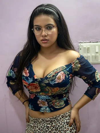 escorts in Rajkot